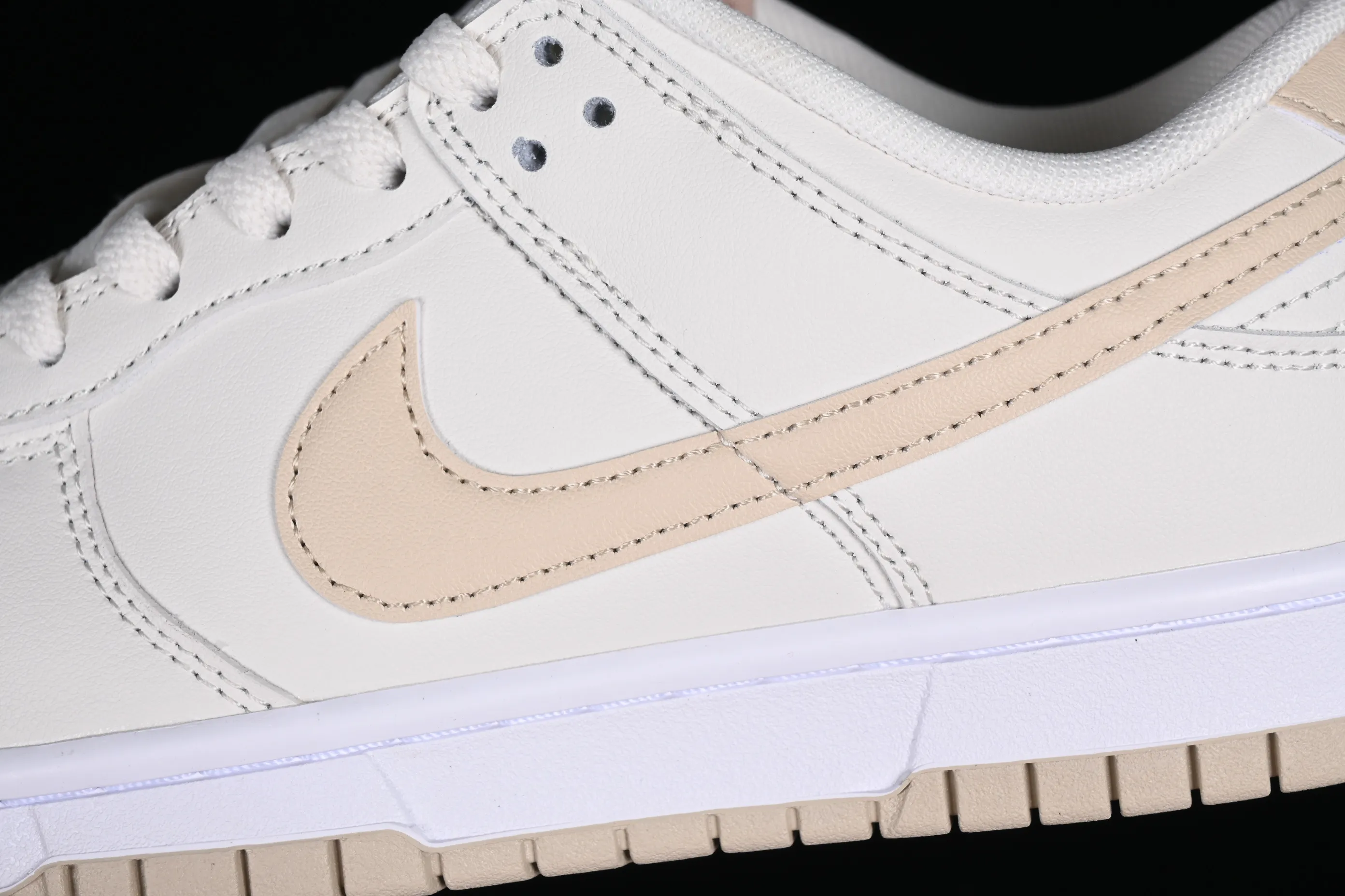 All categories Nk SB Dunk series Nk SB Dunk Low low-top sneakers Nk Dunk Low Retro "Sanddrift" white gold SB smashed backboard fashion casual sneakers DV0831-003
